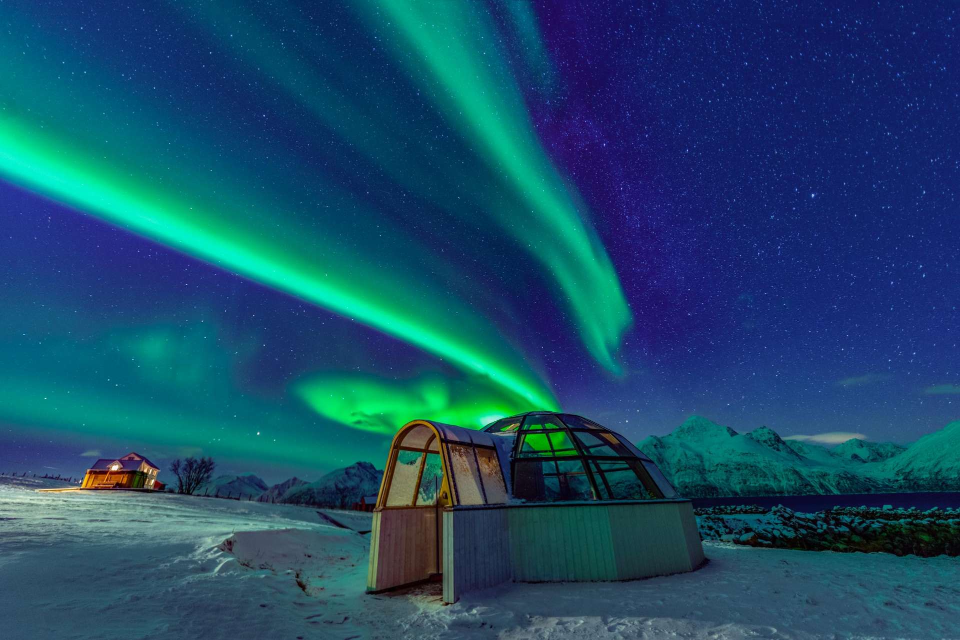 Glass Igloo Northern Lights